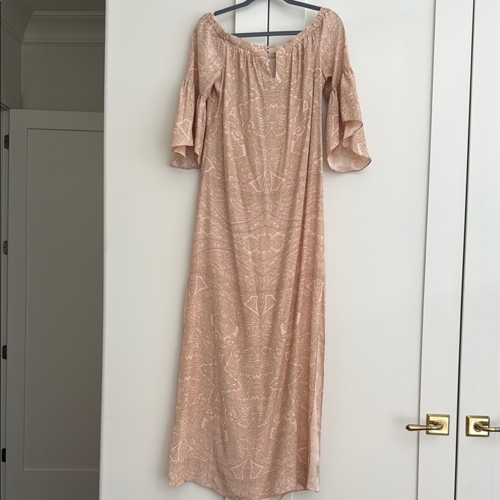 Alice & Trixie Elegant Pink Off-Shoulder Dress
